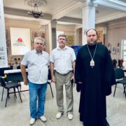 Випуск бакалаврів у Університеті митної справи та фінансів: благословення від Митрополита Симеона