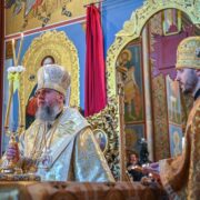 Божественна літургія у Свято-Михайлівському соборі: молитва за мир і безпеку України