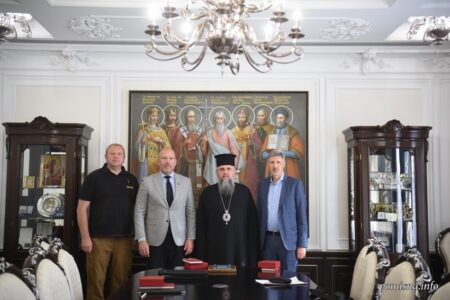Митрополит Епіфаній та СКУ обговорили допомогу ЗСУ та релігійну ситуацію в Україні