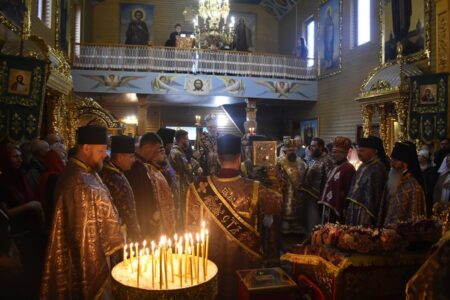 У Манявському монастирі відсвяткували Воздвиження Чесного Хреста Господнього
