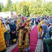 Освячення храму в Полтавській єпархії: Митрополит Епіфаній провів Божественну літургію