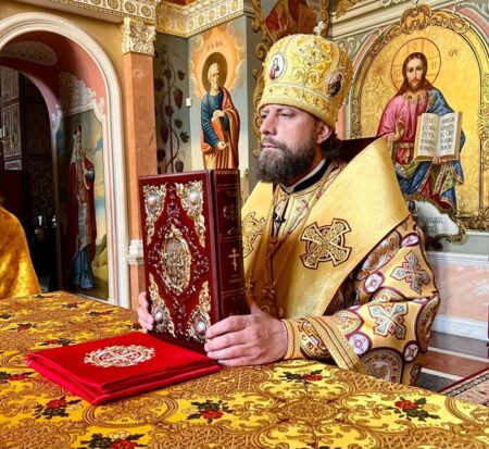 Молитва за Україну у Києво-Печерській Лаврі: Божественна літургія у 13-ту неділю після П’ятдесятниці