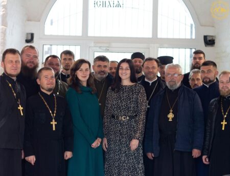 Психологи і душпастирі Волині обговорили підтримку військових та їхніх родин на практичному семінарі