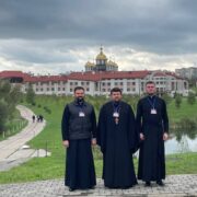 Урочиста літургія в Києво-Печерській Лаврі: молитва за перемогу України