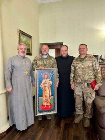 Митрополит Симеон зустрівся з командуванням 25 окремої Січеславської бригади