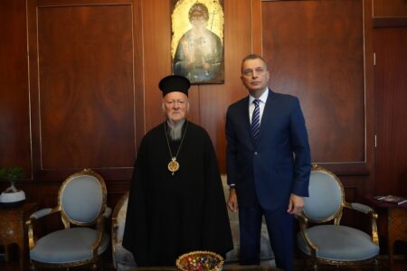 Вселенський Патріарх Варфоломій провів зустріч з новим цивільним адміністратором Гори Афон