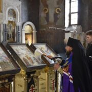 У Києво-Печерській Лаврі презентували ікони для військових частин ЗСУ