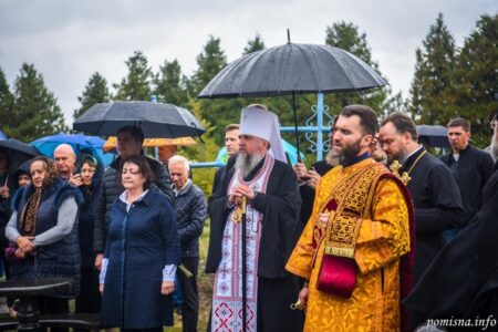 Митрополит Епіфаній молився за загиблих воїнів і видатних українців на Київщині