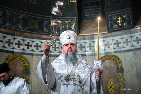 Урочисте богослужіння у Свято-Михайлівському соборі з нагоди Собору Архістратига Михаїла