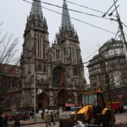 Різдвяне послання Архієпископа Юліана: «Зі світлом Різдва крізь випробування до миру»