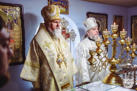 Різдвяне богослужіння у Барі: молитви за Україну та єднання громади