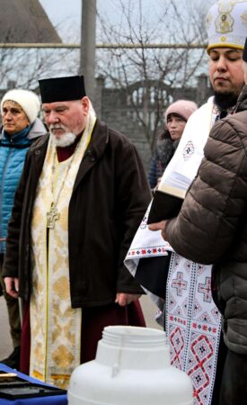 На Нікопольщині громада перейшла до ПЦУ: перша літургія на Водохреща