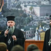 Митрополит Епіфаній зустрівся зі студентами КПБА