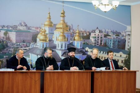 Взаємодія віри та науки: у Києві презентували нові випуски журналу