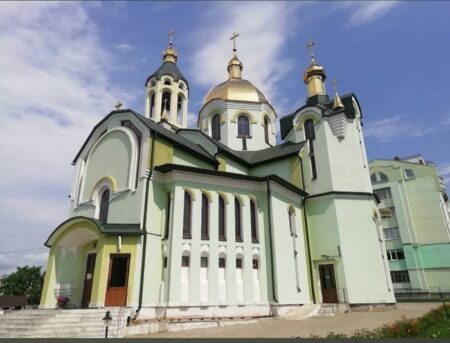 Будуємо куполи, а не класи: що важливіше для майбутнього?