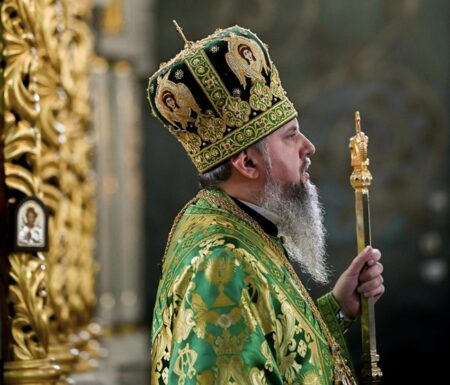Голос Церкви проти зла: Слово Епіфанія у день Святого Духа