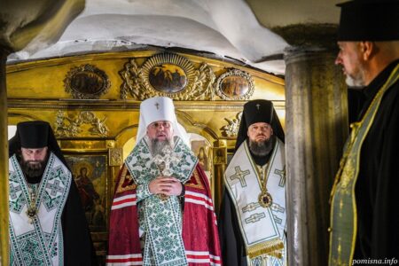 Митрополит Епіфаній вперше очолив молитву в Ближніх печерах Києво-Печерської Лаври