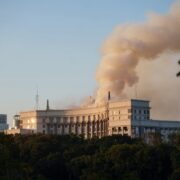 «Ми молимося за загиблих і боремося за живих»: Україна чекає реальних дій від світу