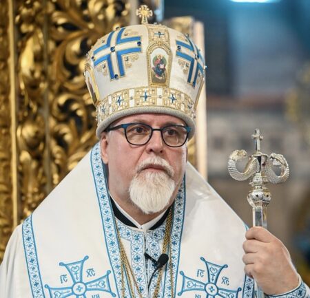 «Ви боретеся не лише за землю, а й за гідність дітей Божих» — Архієпископ Елія в Києві