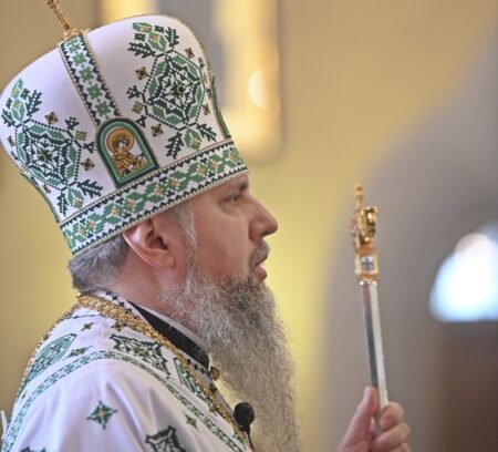 Світло Паїсія: Митрополит Епіфаній у Полтаві закликав українців знаходити духовний орієнтир у святих отців