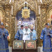Митрополит Епіфаній очолив святкову літургію у свято Введення в храм Богородиці
