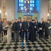 Меморіальний Хрест як знак надії: у Рівному молилися за полеглих Героїв