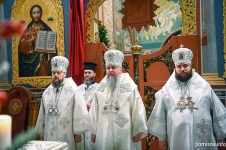 Молитва напередодні неділі: Всенічне бдіння у Золотоверхому соборі