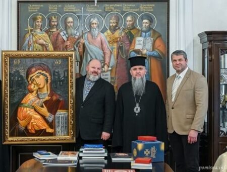 Предстоятель ПЦУ зустрівся з митцями: мистецтво як служіння і відповідальність