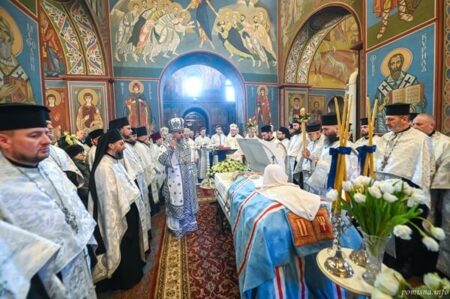 У Михайлівському соборі звершено першу частину відспівування Патріарха Філарета