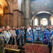 Небесна Мати і заступниця: духовний сенс пошани до Богородиці