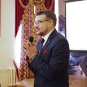 Блаженнійший Митрополит Епіфаній очолив Мале повечір’я і Пасію у Свято-Михайлівському Золотоверхому соборі