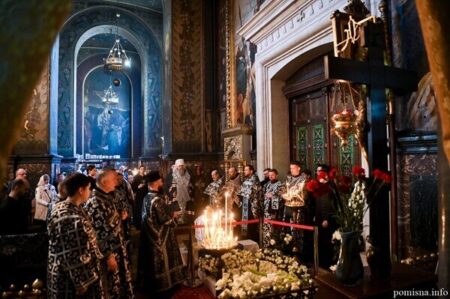 У Володимирському соборі звершено літію на могилі Патріарха Філарета