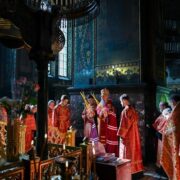 Митрополит Епіфаній звершив акафіст святій Варварі у Володимирському соборі Києва
