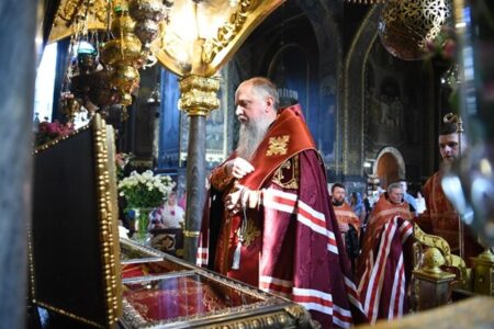 Митрополит Епіфаній звершив акафіст священномученику Макарію у Володимирському соборі
