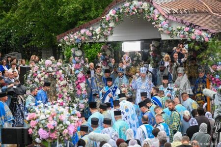 Предстоятель ПЦУ очолив святкування на честь Тернопільської ікони Божої Матері